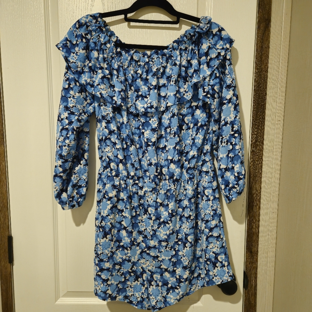 NWT Michael Kors True Navy Flower Off Shoulder 1pc Romper. Size XL